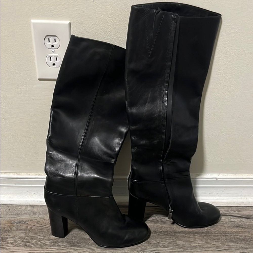 Elegant Black Leather Knee-High Boots
